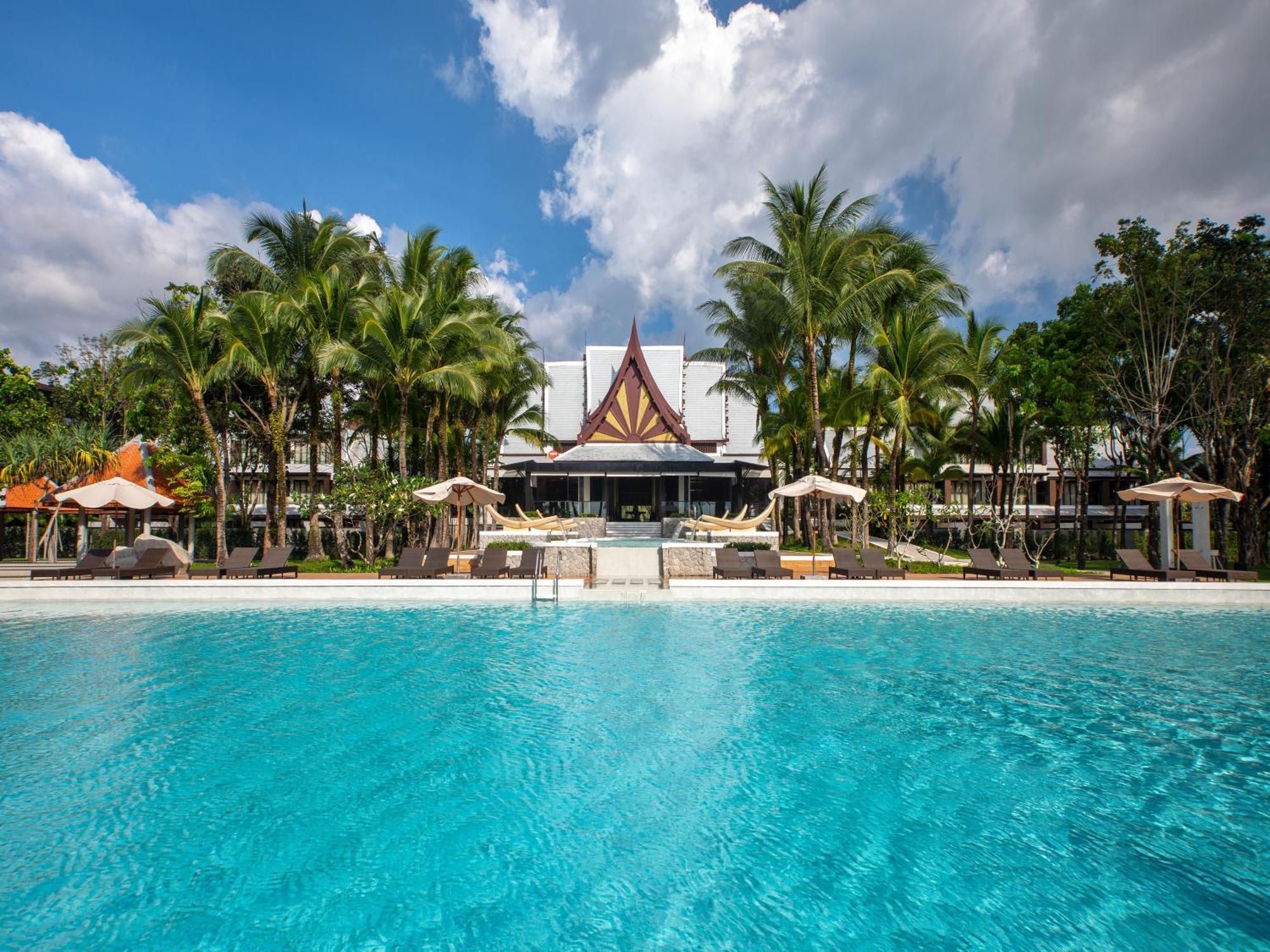 Natai Beach Resort Buitenkant foto