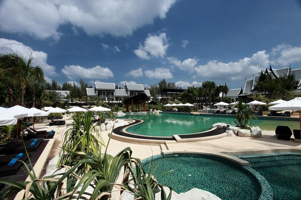 Natai Beach Resort Buitenkant foto